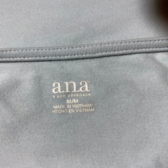 a.n.a. Light Blue Sleeveless Top Size Small. - Picture 6 of 8